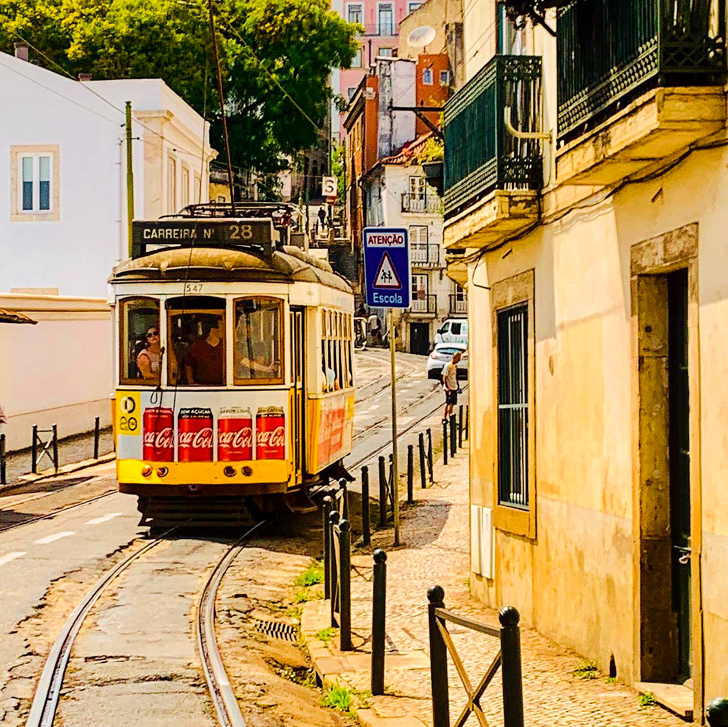 Top Places to Visit and Top Things to Do in Lisbon - iTravelling Point